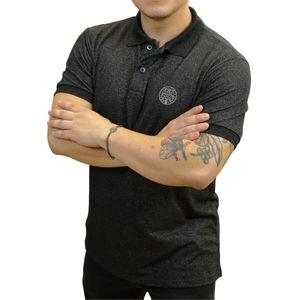 Camiseta Gola Polo Grafite | Medalha de São Bento Bordada