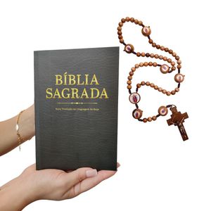 Kit Bíblia Sagrada Nova Tradução e Terço Jesus das Santas Chagas 10mm