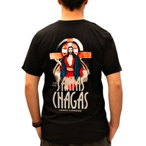 Camiseta Jesus das Santas Chagas Preta Unissex Estampa Costas